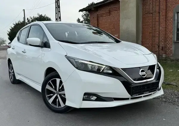 nissan Nissan Leaf cena 46999 przebieg: 106000, rok produkcji 2019 z Tarnobrzeg